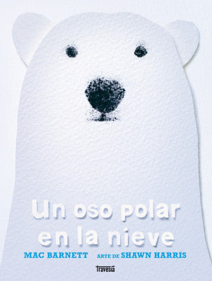 Un oso polar en la nieve / Pd.