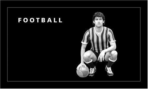 Football: A Flip Book by Santiago Melazzini [Paperback] Melazzini, Santiago