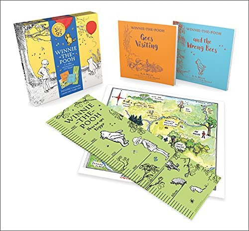Winnie-the-Pooh: Gift Box (with 2x books, height chart & poster): Treat your friends to the Winnie-the-Pooh Gift Box! [Paperback] Milne, A.A.
