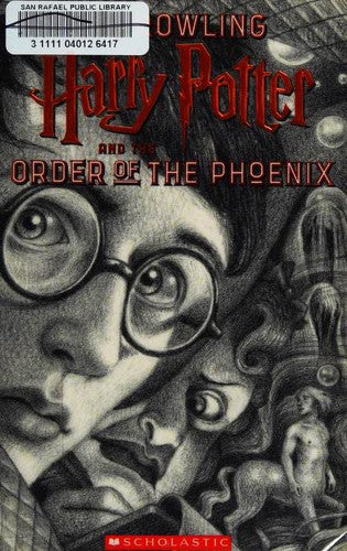 Harry Potter and the Order of the Phoenix (Harry Potter, Book 5): Volume 5 [Paperback] Rowling, J K; Selznick, Brian and Grandpré, Mary